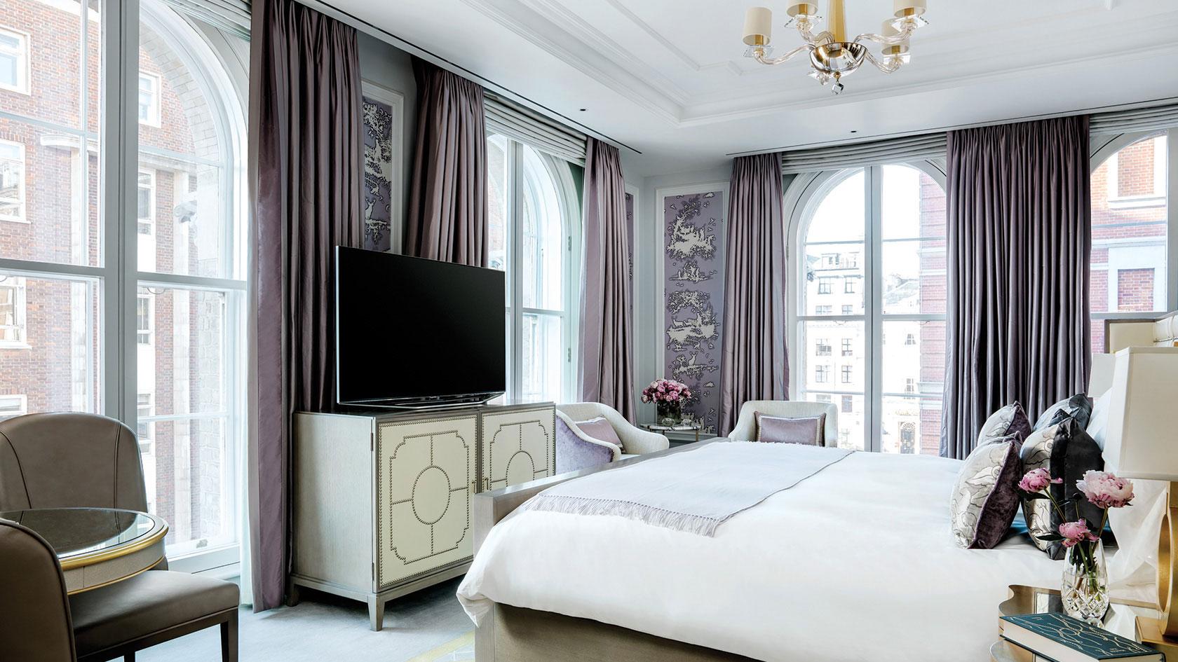 Hotel The Langham Londra Esterno foto A bedroom at the hotel