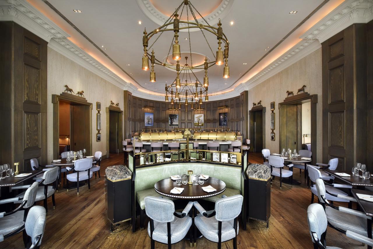 Hotel The Langham Londra Esterno foto The interior of the restaurant